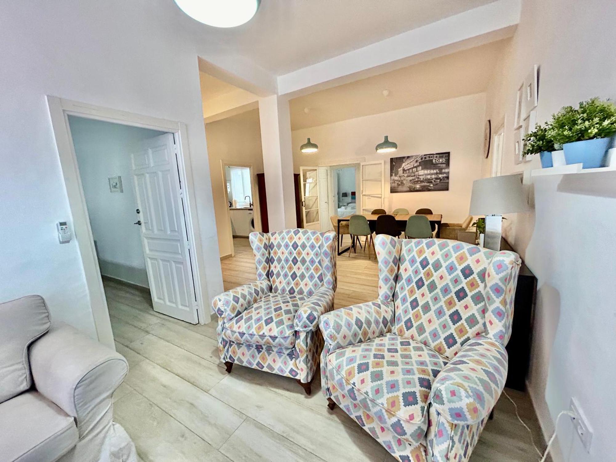 Acogedor Apt 8Pax 4Bdr 2Bth- Cozyhomesevilla2 Zewnętrze zdjęcie