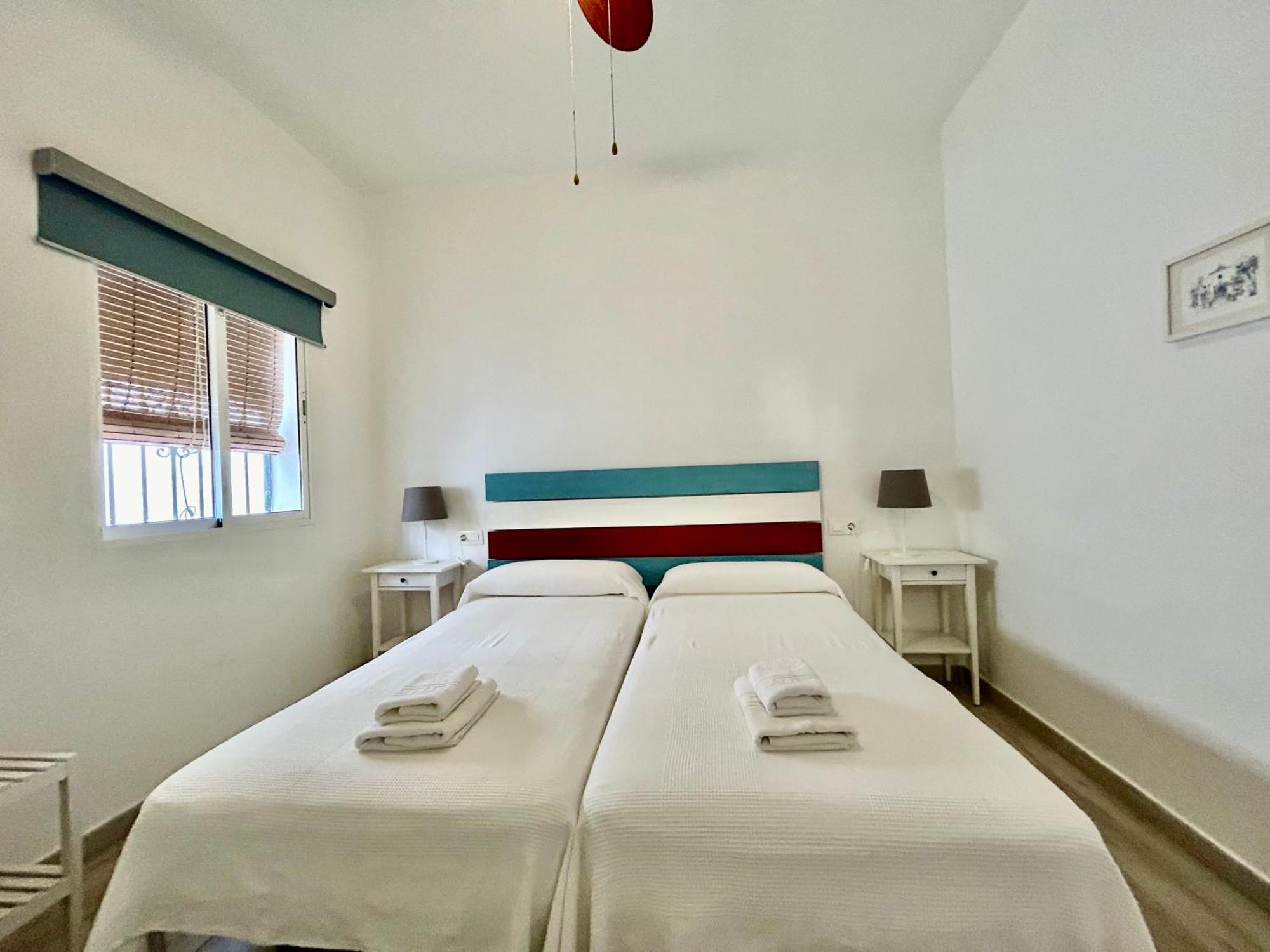 Acogedor Apt 8Pax 4Bdr 2Bth- Cozyhomesevilla2 Zewnętrze zdjęcie