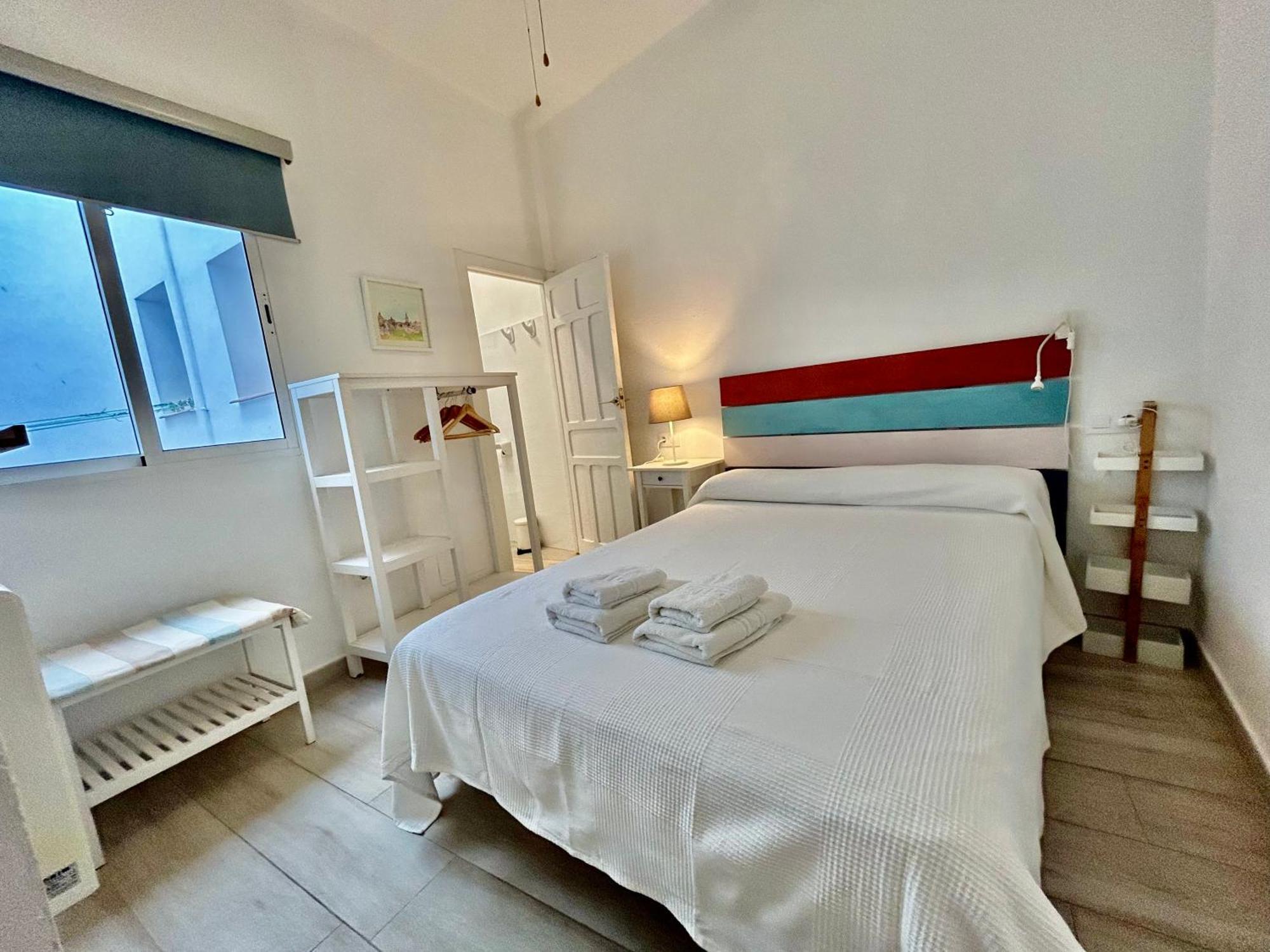 Acogedor Apt 8Pax 4Bdr 2Bth- Cozyhomesevilla2 Zewnętrze zdjęcie