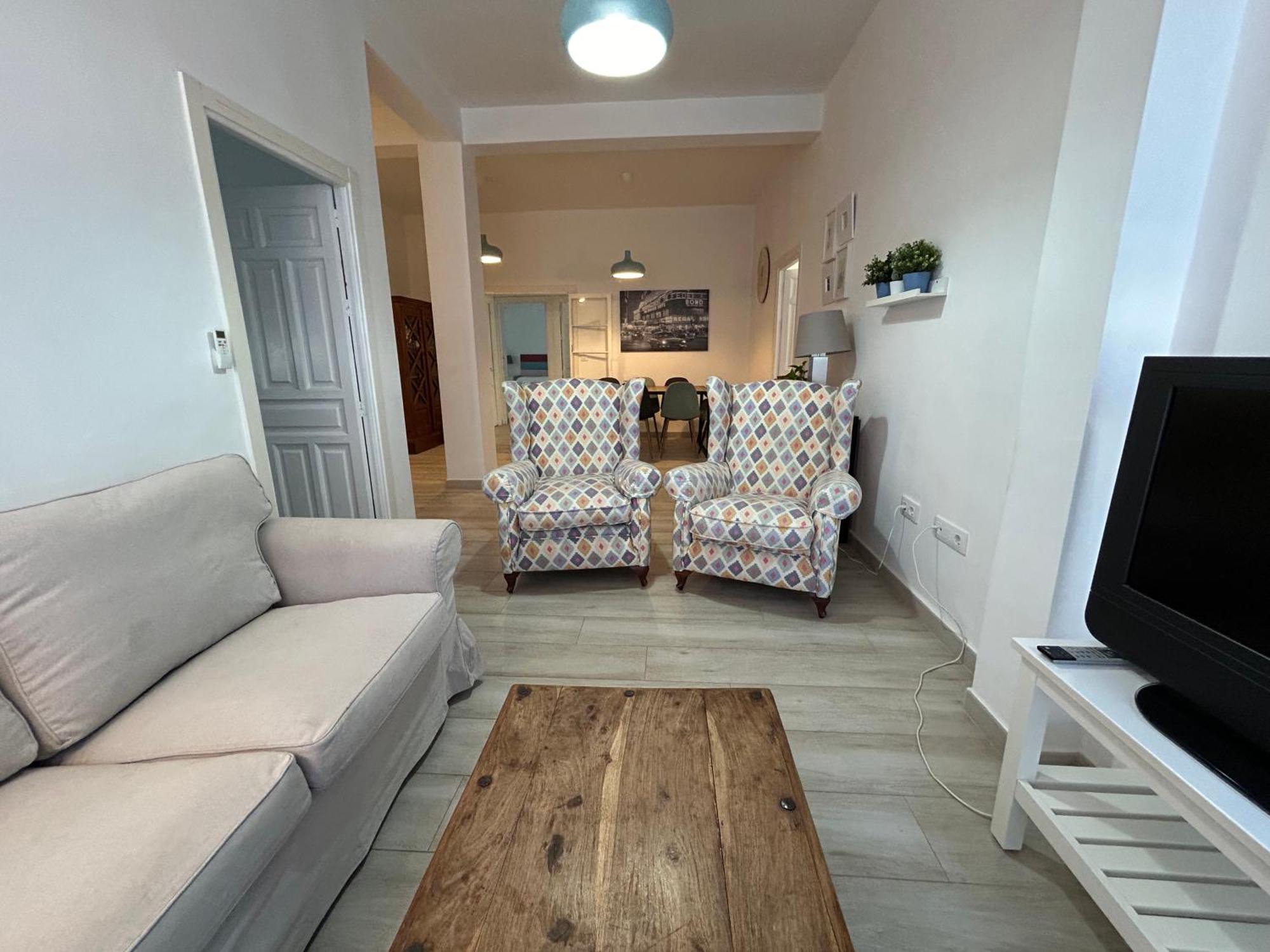 Acogedor Apt 8Pax 4Bdr 2Bth- Cozyhomesevilla2 Zewnętrze zdjęcie